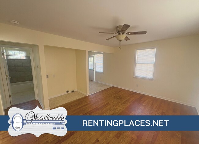 Foto del edificio - 1216 Holden Dr