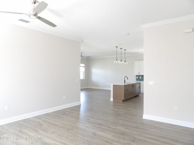 Building Photo - 4258 Trovita Cir