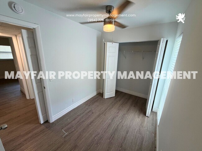 Foto del edificio - 4515 Treehouse Ln