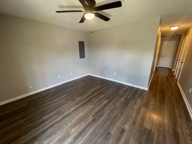 Building Photo - 4458 Medley Ln