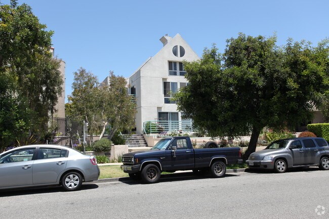 Foto del edificio - 937 10th Street