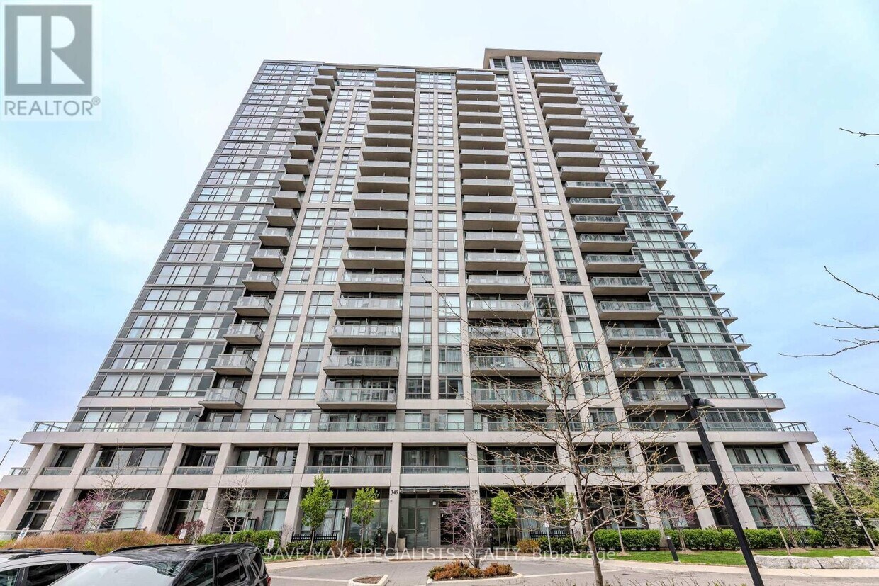 Photo principale - 349 Rathburn Rd W