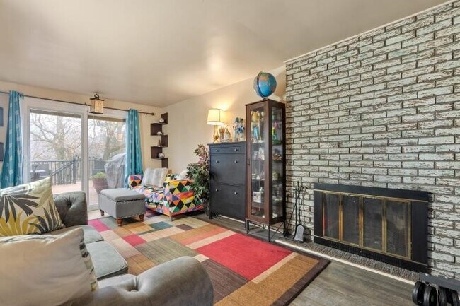 Foto del edificio - 485 Milbeth Dr