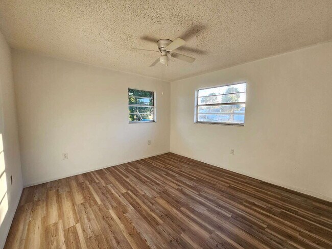 Foto del edificio - Cocoa Duplex