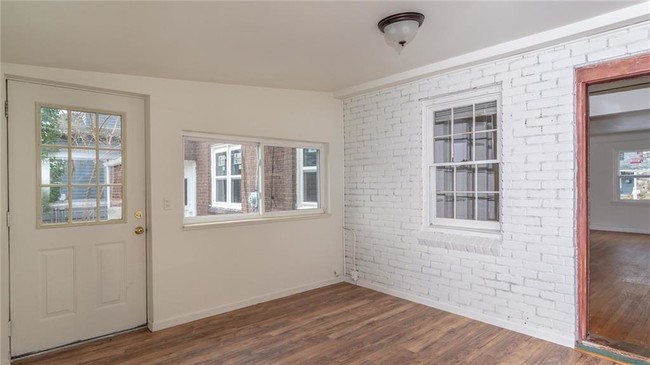 Building Photo - 12 Maywood Ave