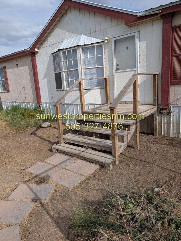 Foto principal - 4 Bedroom, 3 Bath Mobile Home in the Country