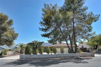 Building Photo - 6975 O'Bannon Dr