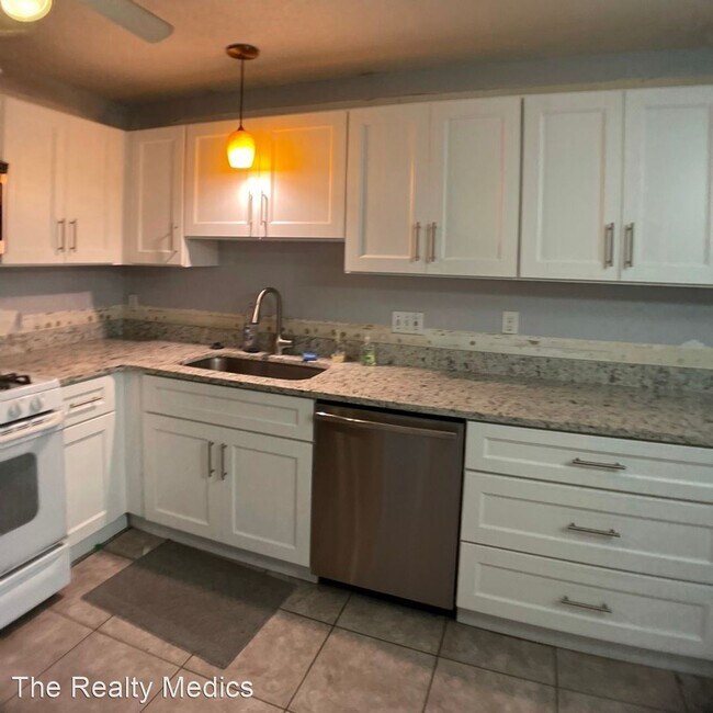 Foto del edificio - 4 br, 2 bath House - 9325 Dearmont Ave