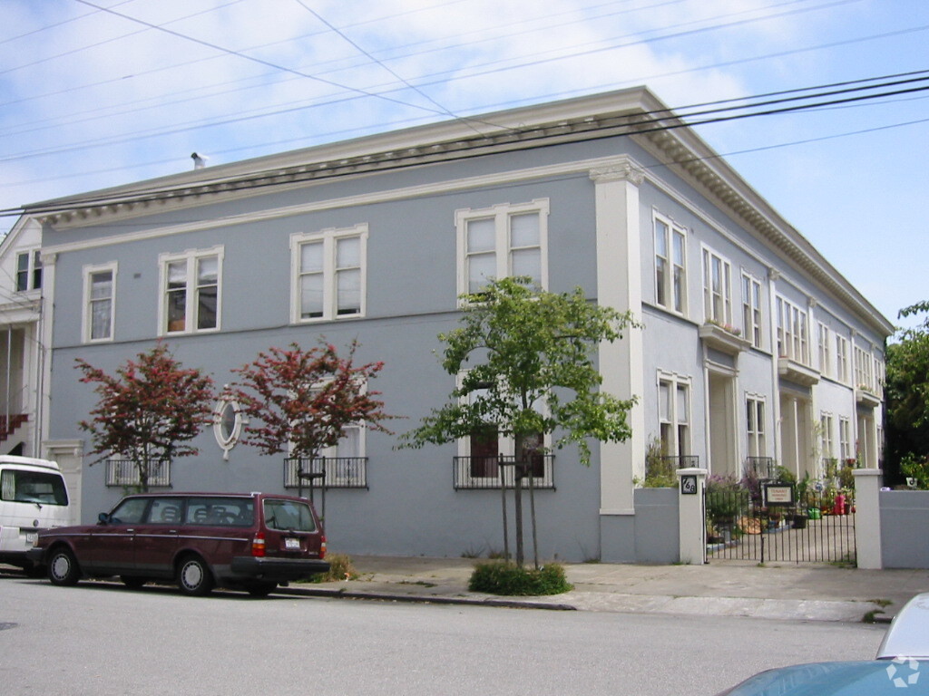 Building Photo - 768 9th Ave