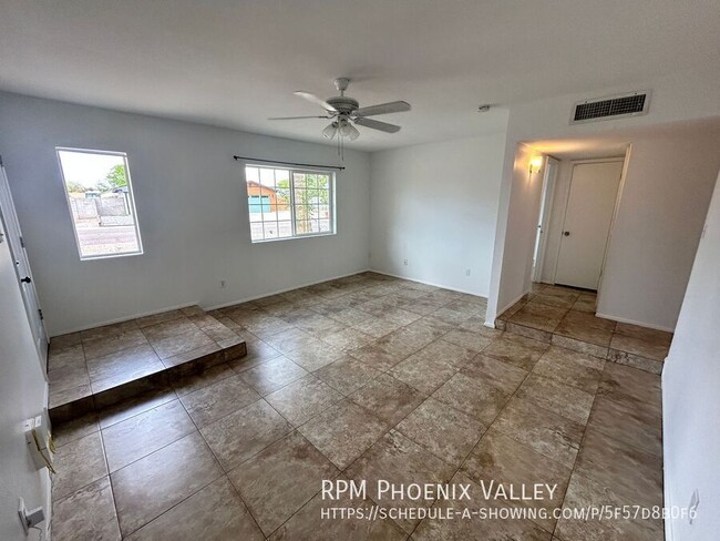 Foto del edificio - 18001 N 43rd Way