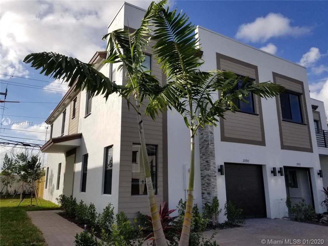 20700 NE 2nd Ave, Miami Gardens, FL 33179 Townhome Rentals in Miami Gardens FL
