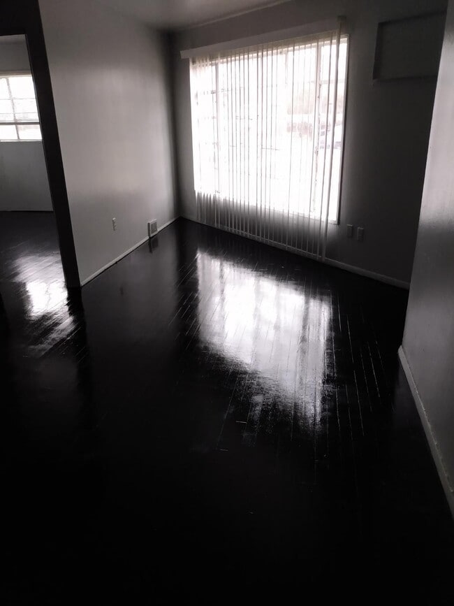 Foto del edificio - 3591 Oakman Blvd