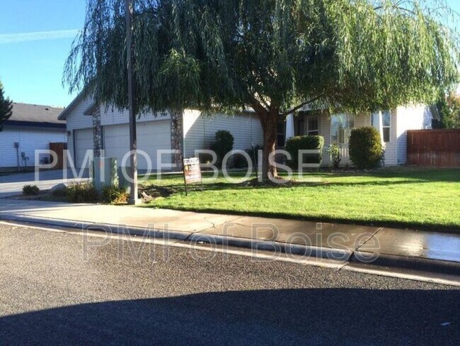 Foto del edificio - 3360 N Duane Way