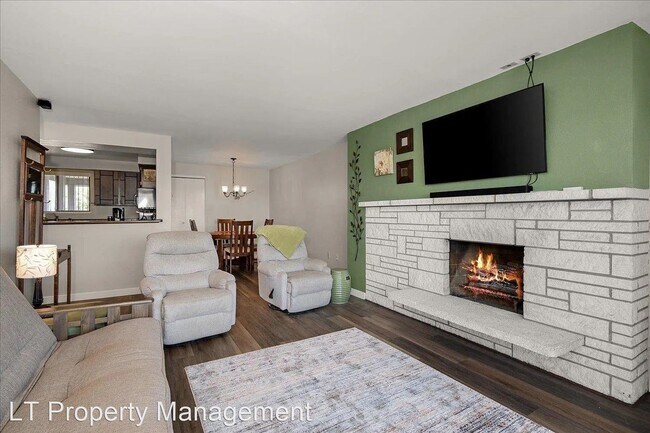 Building Photo - 2 br, 2 bath House - 935 W Glass Ave, Cond...
