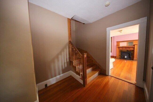 Foto del edificio - 53 Gardner St