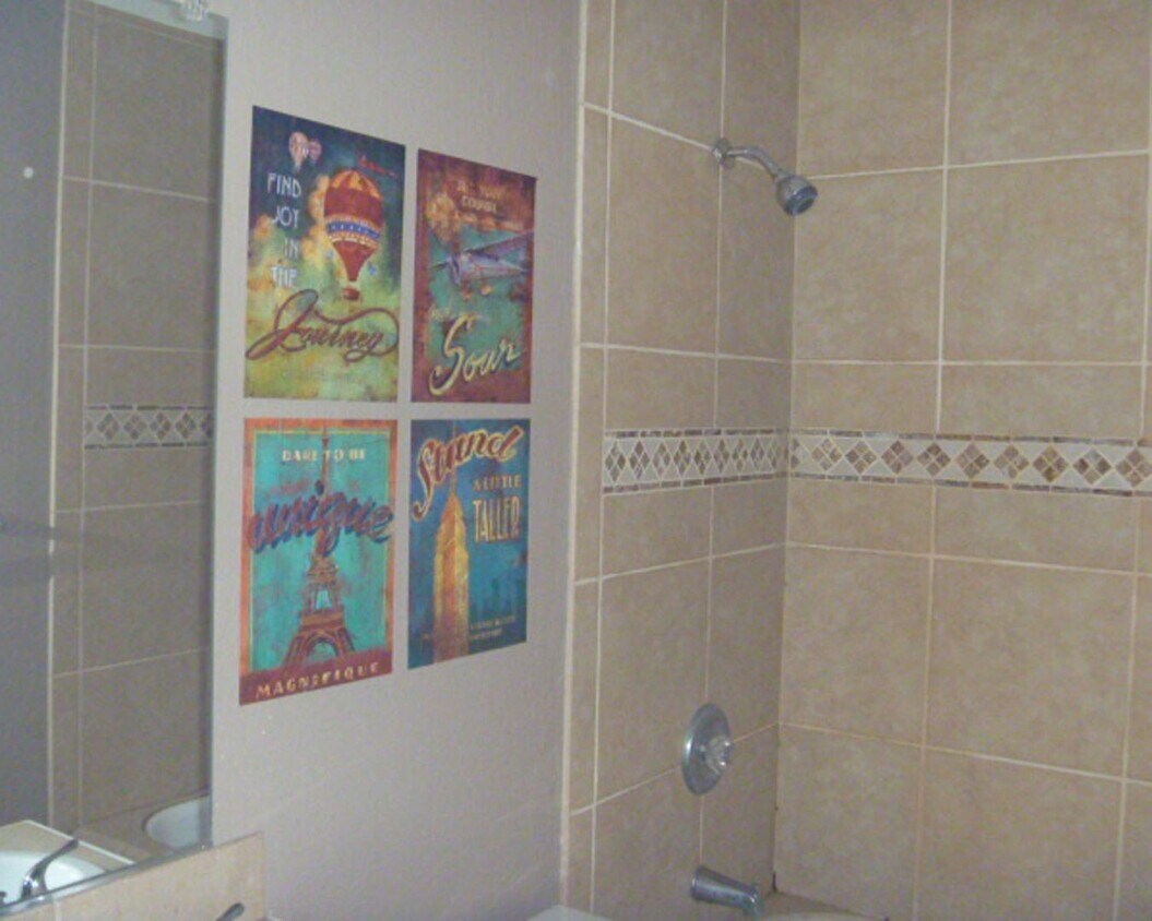 Building Photo - 1 Bedroom in Toepa