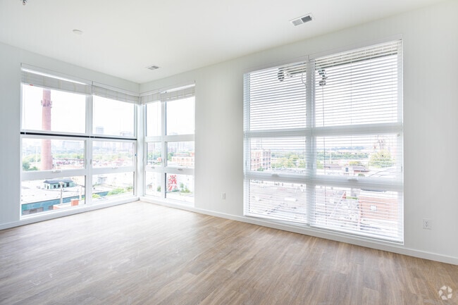 The Recharge- Studio - The Current Apartments