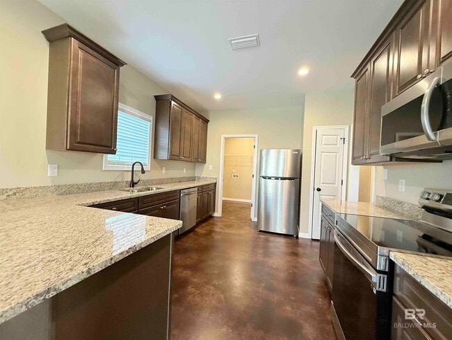 Foto del edificio - 33071 Stables Dr E