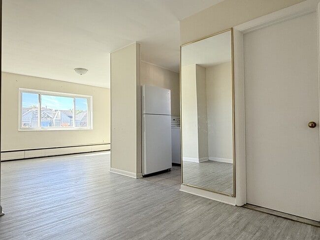 Photo du bâtiment - 1590 Ouellette Ave