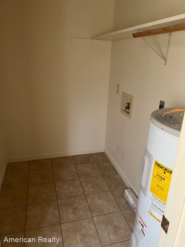 Foto del edificio - 2 br, 1.5 bath House - 116 VAN STREET