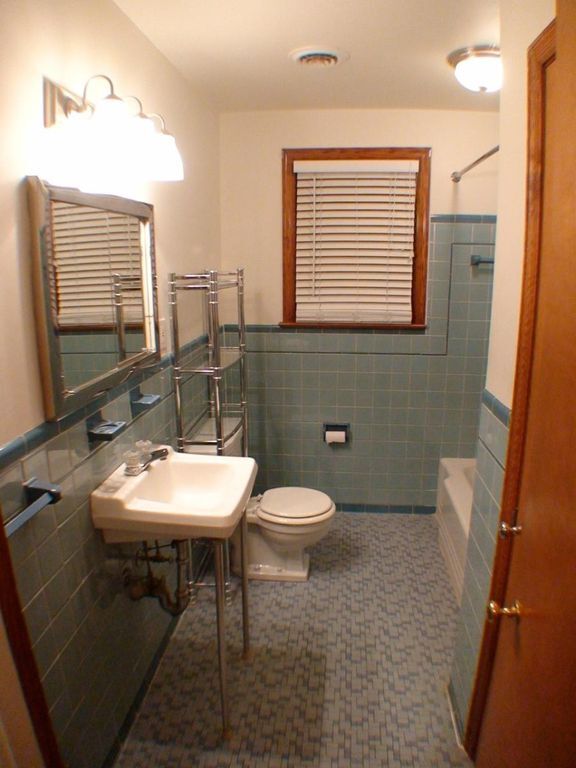 Baño - 4300 Mayflower Rd