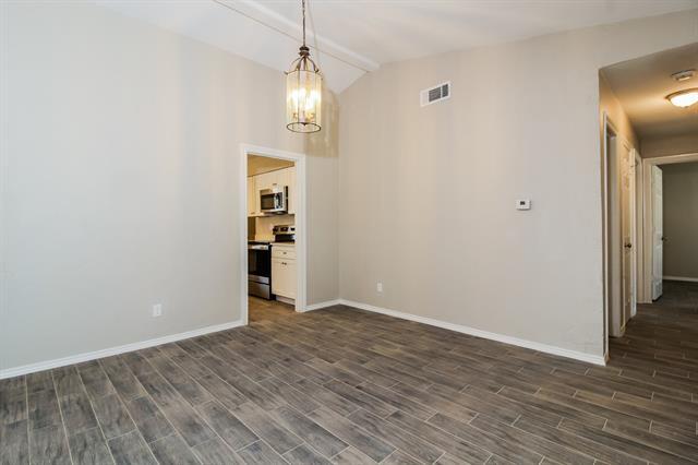 Foto del edificio - 1638 Chisolm Trail