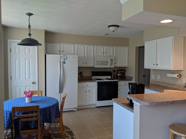 Building Photo - 3510 Blaze Ct