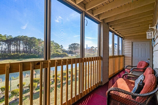 Building Photo - 2535 Great Scott Dr