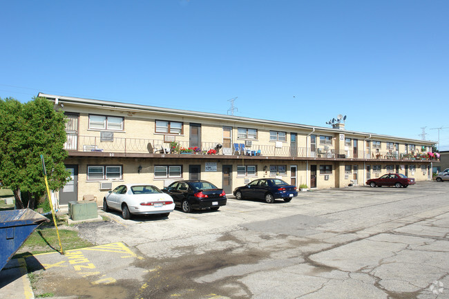Building Photo - 22 King Arthur Ct