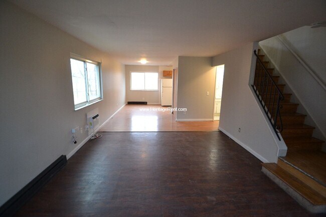 Building Photo - 5143 Colerain Ave