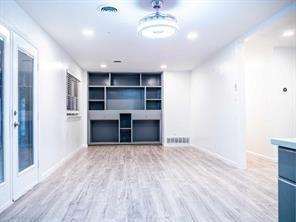 Building Photo - 65 Somerset Terrace