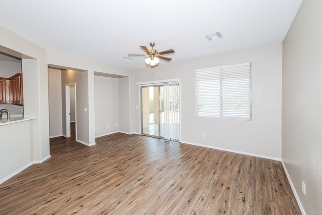 Building Photo - 40810 N Hudson Ct