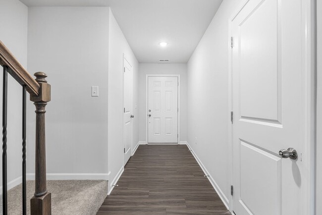 Building Photo - 3024 Whispering Willows Ct