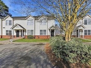 Building Photo - 4060 Cedars Pkwy