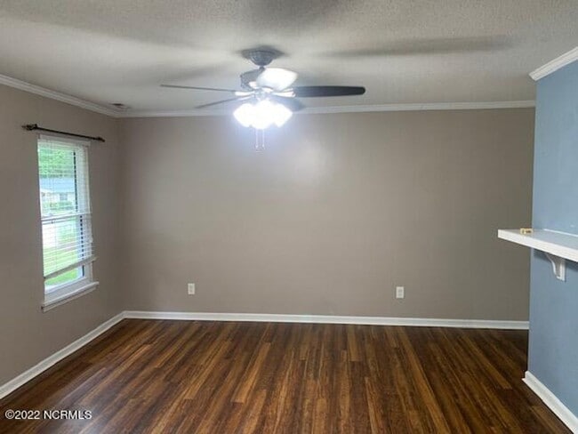 Building Photo - 1302 Kevin Ct