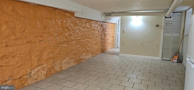 Building Photo - 4031 Greenmount Ave