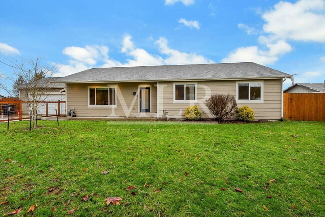 Foto del edificio - 181 Coal Ave