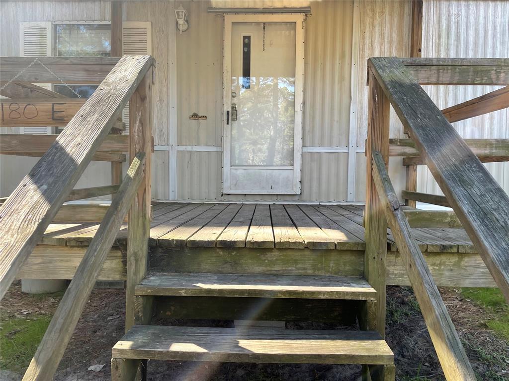 1180 Fish Hatchery Rd, Huntsville, TX 77320 House Rental in