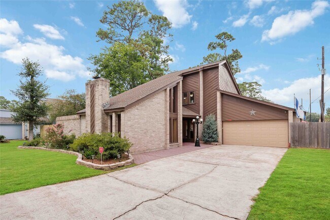 Foto del edificio - 7310 Hickory Ln