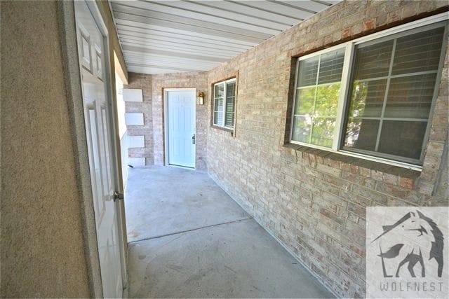 Building Photo - 3854 S Mitchell Cove