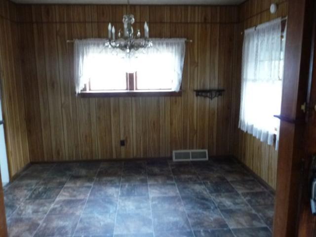 Building Photo - 4 bedroom in Roundup MT 59072