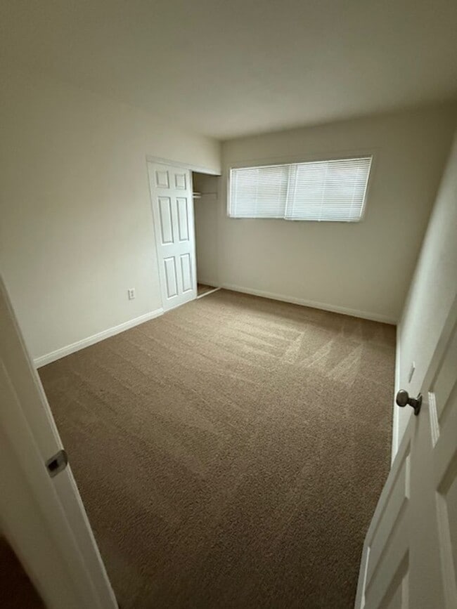 Building Photo - 3354-56 Luna Ave