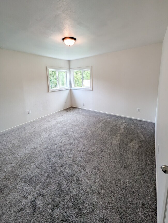 Foto del edificio - 14301 Mill Ct