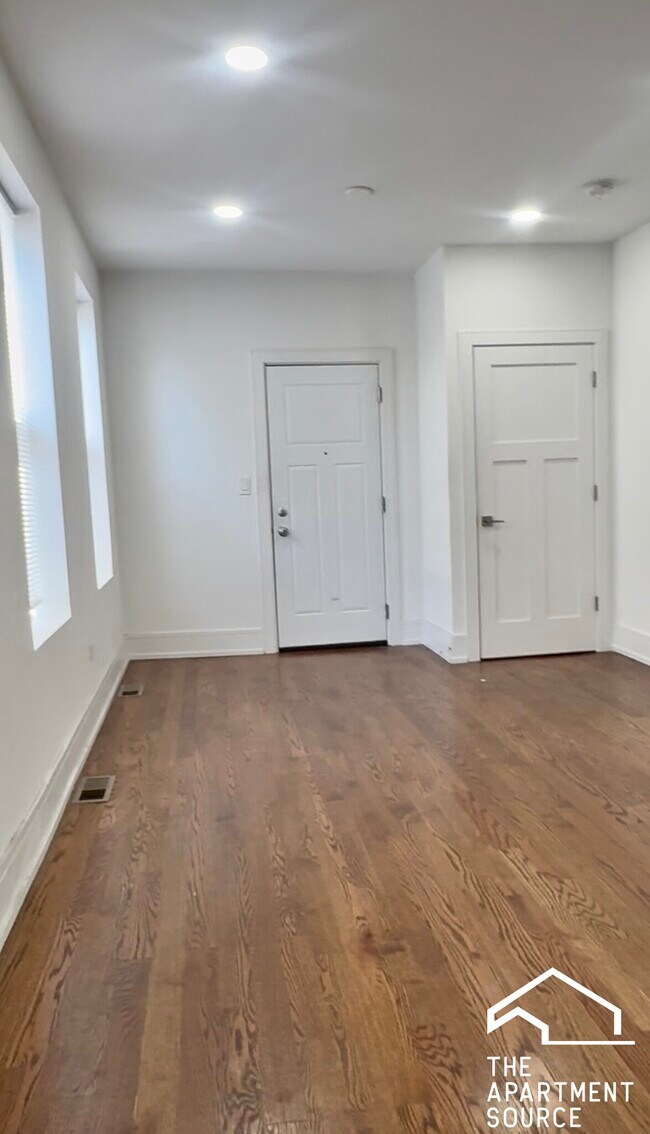 Foto del edificio - 1719 W 18th St