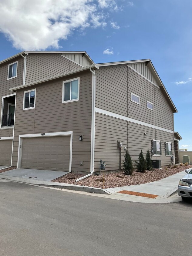 Beautiful Townhome in Townes At Woodmen Heights - Beautiful Townhome in Townes At Woodmen Heights