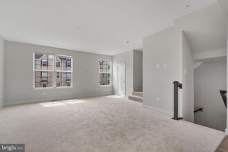 Building Photo - 1505 Wilmer Park Ln