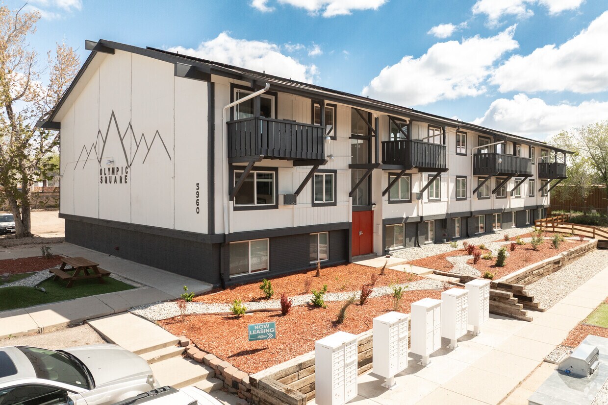 Foto principal - Olympic Square - Gorgeous Renovated Apartments