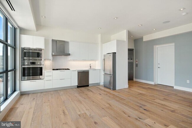 Foto del edificio - 240 N 2nd St