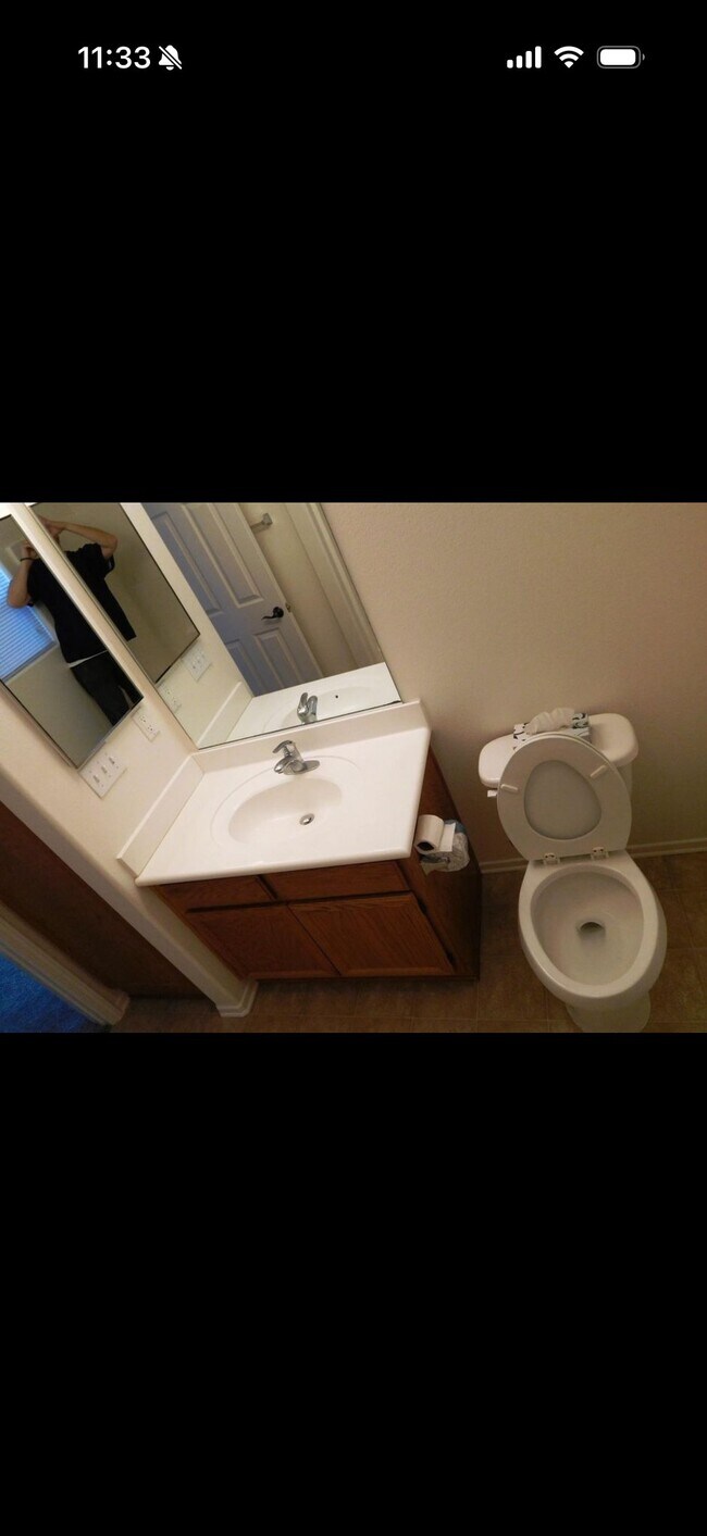 Foto del edificio - 2436 Horizon Dr W