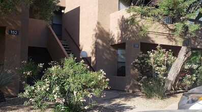 Building Photo - 16657 E Gunsight Dr